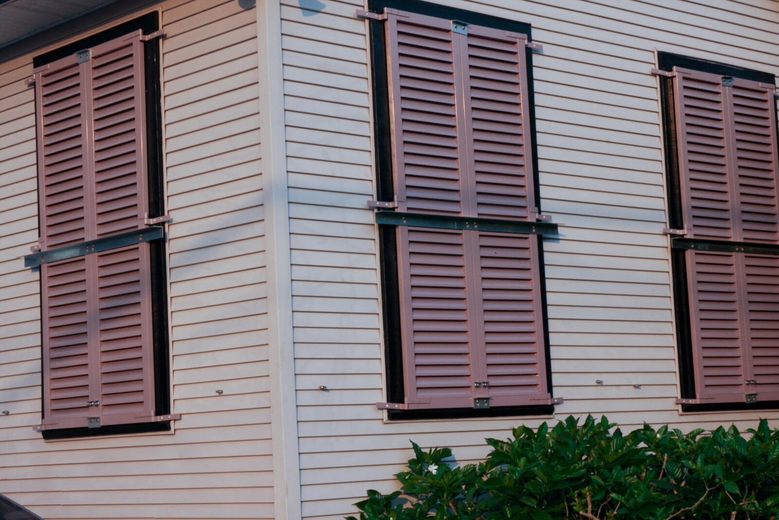 colonial hurricane shutters